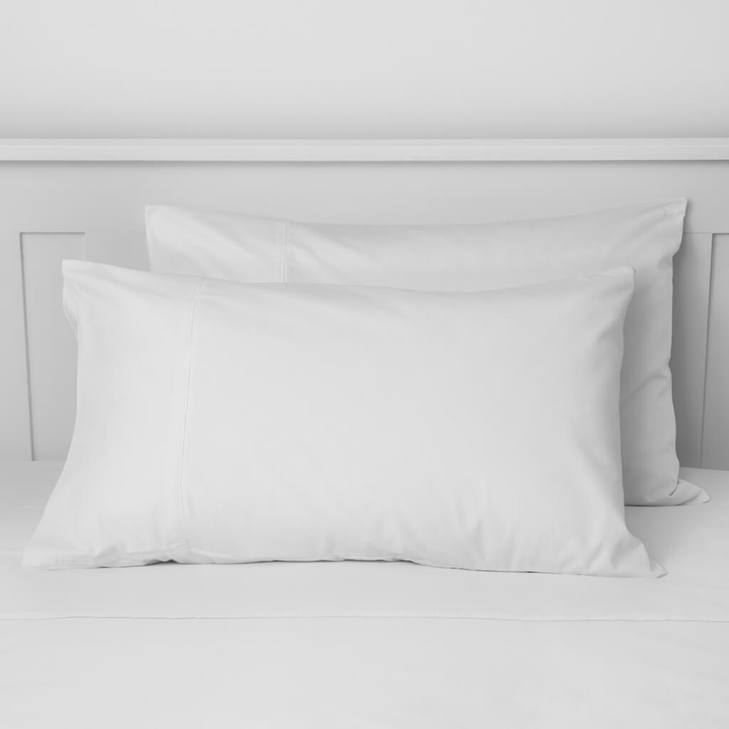 Egyptian Cotton 500 Thread Count Sateen Luxury Duvet Cover and 40cm Deep Fitted Sheet Set With Four Standard Pillowcases, Pure White