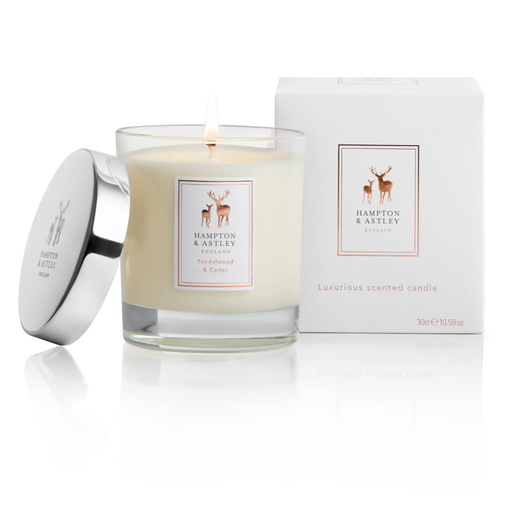 Luxury Scented Large Candle 235g, Sandalwood and Cedar