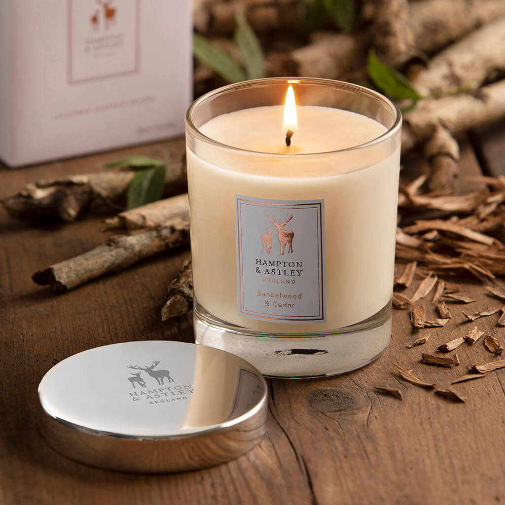 Luxury Scented Large Candle 235g, Sandalwood and Cedar