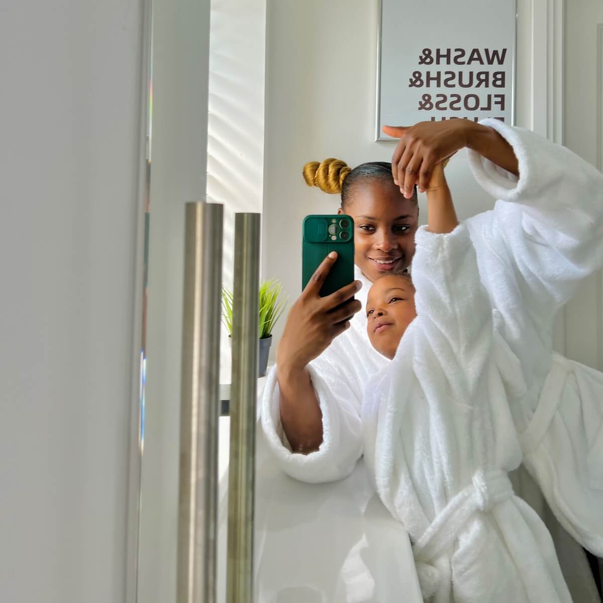 Unisex Zero Twist Cotton Towel Dressing Gown, Pure White